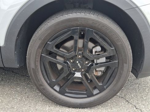Certified 2023 Kia Telluride EX X-Line AWD/4WD image 3