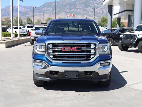 Used 2017 GMC Sierra 1500 SLT w/ SLT Premium Package AWD/4WD image 9