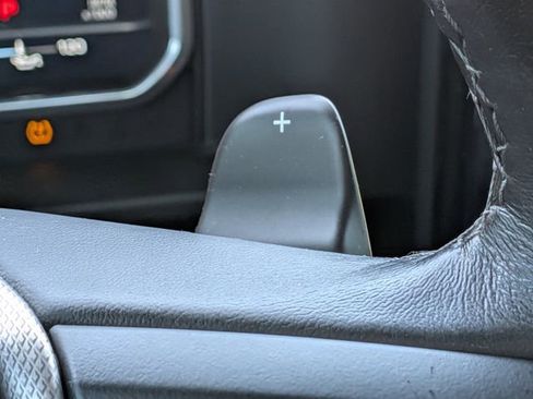 Used 2022 GMC Sierra 1500 Denali image 32