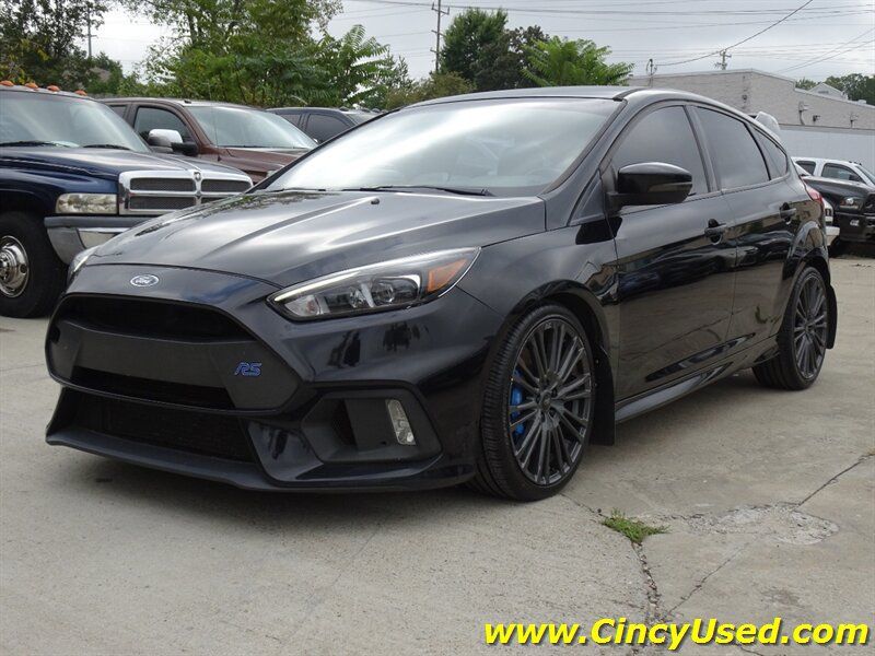 Used 2017 Ford Focus RS AWD/4WD image 3