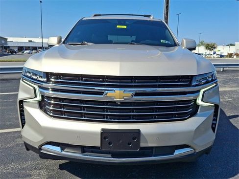 Used 2021 Chevrolet Tahoe LT w/ Luxury Package image 2