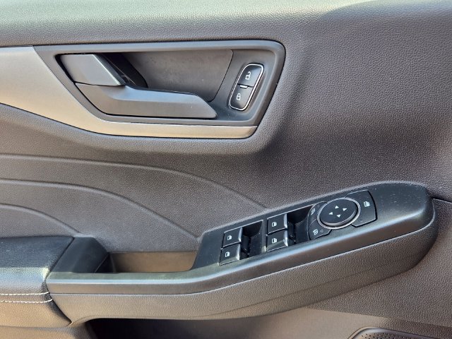 Used 2024 Ford Escape Active FWD image 29