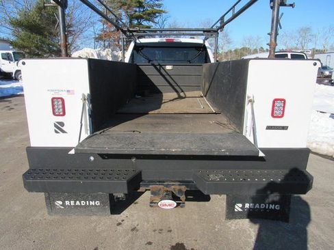 Used 2022 Ford F350 XL w/ Power Equipment Group image 33