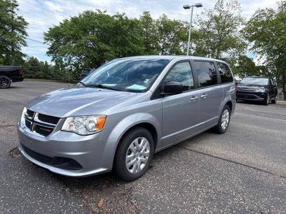 Used 2018 Dodge Grand Caravan SE
