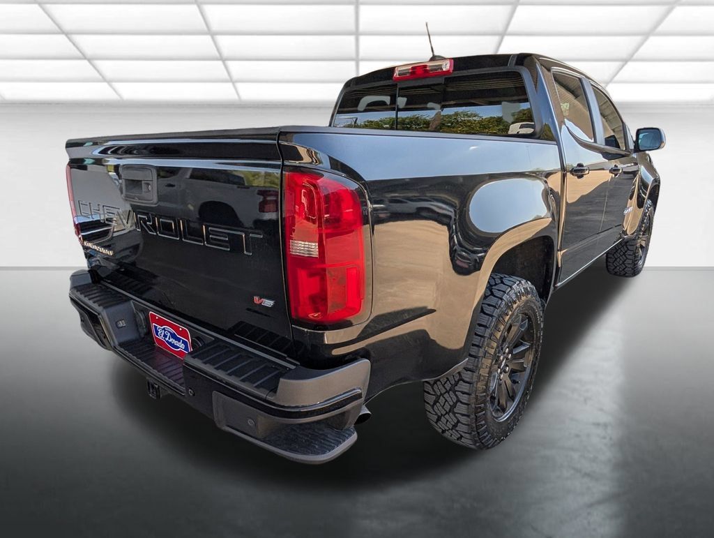 Used 2022 Chevrolet Colorado Z71 w/ Z71 Midnight Edition AWD/4WD image 27