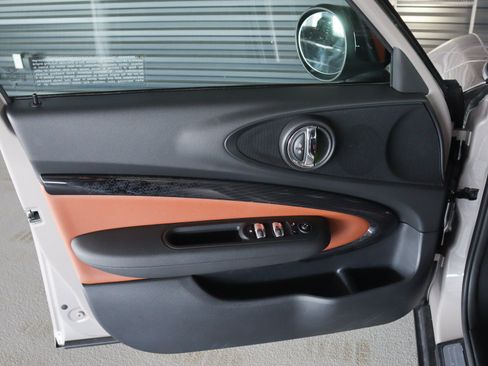 Used 2024 MINI Cooper Clubman S w/ Signature Upholstery Package FWD image 28