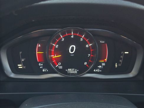 Used 2016 Volvo V60 T5 Cross Country w/ Convenience Package AWD/4WD image 31