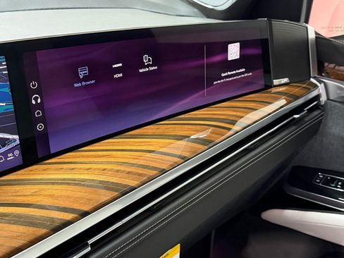 New 2026 Cadillac Escalade Platinum Sport AWD/4WD image 30