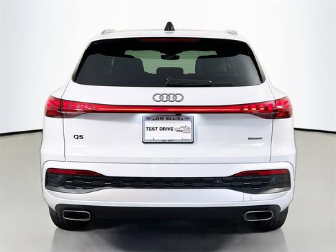 New 2025 Audi Q5 Premium image 6
