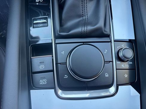 New 2026 MAZDA MAZDA3 2.5 Turbo Sedan w/Premium Plus image 23