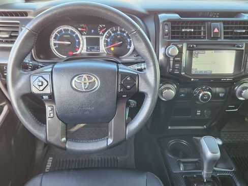 Used 2019 Toyota 4Runner TRD Off-Road Premium AWD/4WD image 28