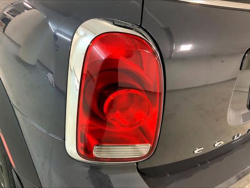 Used 2020 MINI Cooper Countryman S w/ Convenience Package image 29