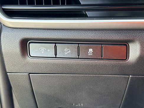 Used 2023 Kia Telluride S AWD/4WD image 33