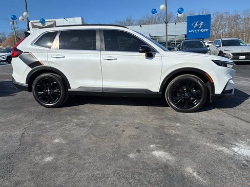 Used 2023 Honda CR-V Sport Touring image 8