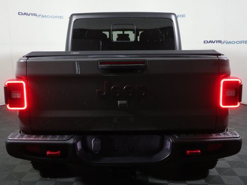 Used 2022 Jeep Gladiator Rubicon w/ LED Lighting Group image 7