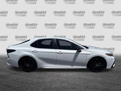 Used 2024 Toyota Camry SE w/ Convenience Package FWD image 11