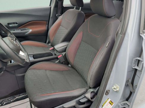 Used 2021 Nissan Kicks SR FWD image 21