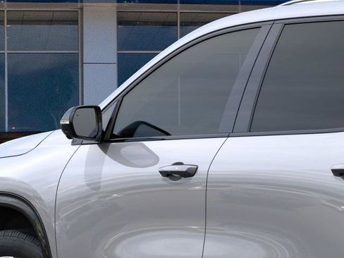 Used 2026 Buick Enclave Sport Touring FWD image 12
