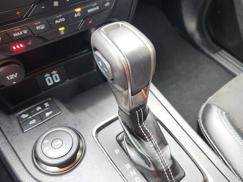 Used 2023 Ford Ranger Lariat w/ Tremor Off-Road Package image 37