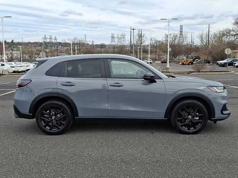 Used 2025 Honda HR-V Sport image 7