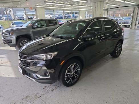 Certified 2023 Buick Encore GX Select image 2