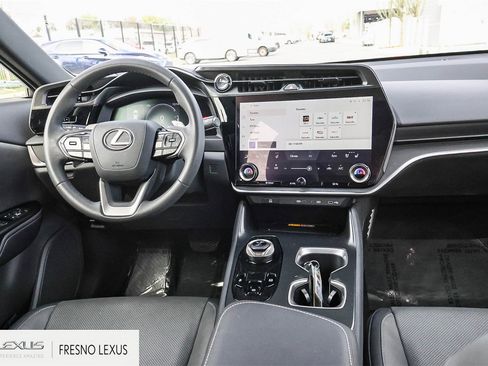 Used 2024 Lexus RZ 300e Premium image 14