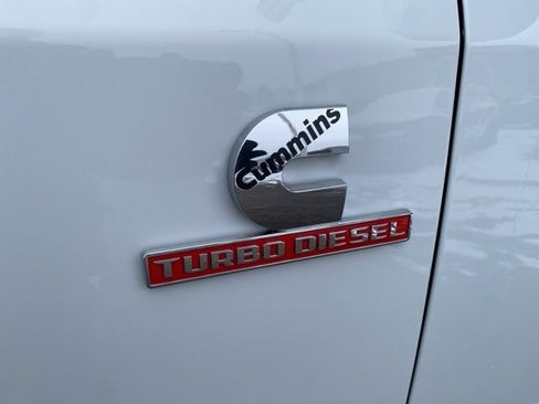 Used 2024 RAM 2500 Laramie image 10