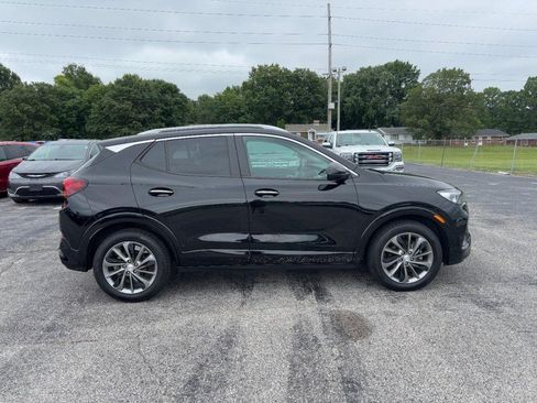 Used 2021 Buick Encore GX Select w/ Sport Touring Package FWD image 6