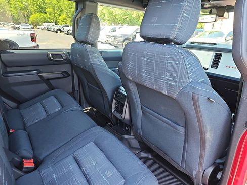 Used 2025 Ford Bronco Heritage Edition AWD/4WD image 11