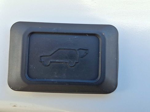 Certified 2023 Toyota RAV4 SE image 34