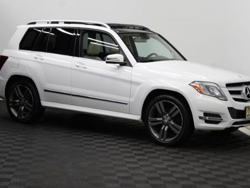 Used 2014 Mercedes-Benz GLK 350 4MATIC image 1