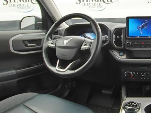 Used 2023 Ford Bronco Sport Outer Banks w/ Tech Package AWD/4WD image 16