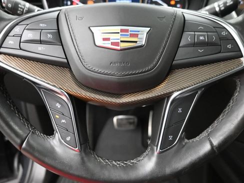 Used 2023 Cadillac XT5 Sportv w/ Platinum Package AWD/4WD image 19