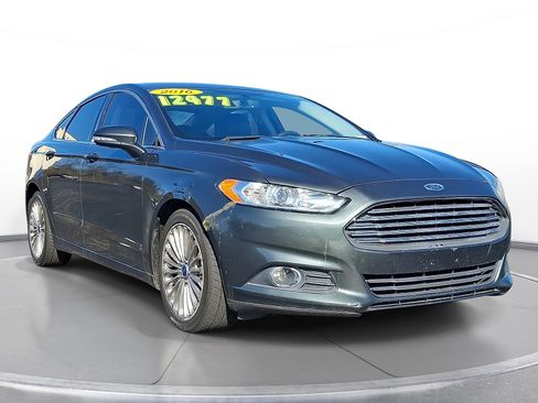 Used 2016 Ford Fusion SE w/ Equipment Group 202A FWD image 1