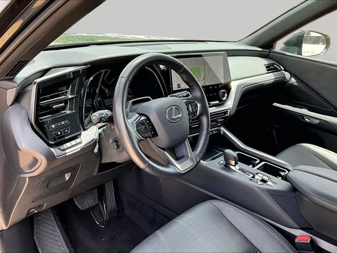 Used 2025 Lexus TX 350 AWD w/ Technology Package image 18