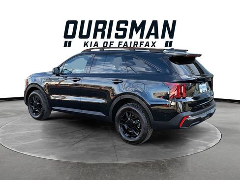 Certified 2025 Kia Sorento SX Prestige image 4