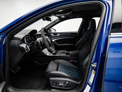 Used 2025 Audi RS 6 performance image 33