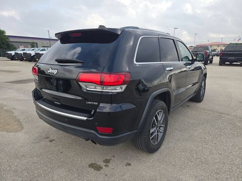 Used 2021 Jeep Grand Cherokee Limited RWD image 3