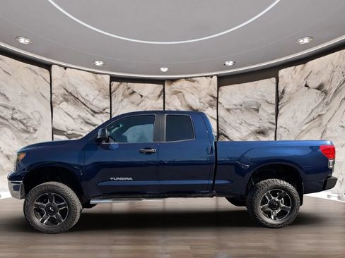 Used 2011 Toyota Tundra 2WD Double Cab w/ Tow Pkg image 5