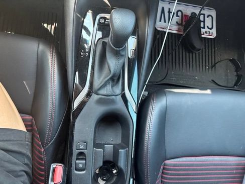 Used 2025 Toyota Corolla XSE FWD image 19