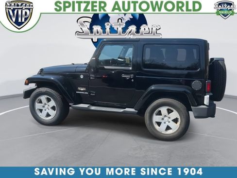 Used 2012 Jeep Wrangler Sahara w/ Connectivity Group AWD/4WD image 6