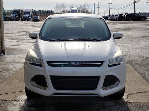 Used 2014 Ford Escape SE image 9
