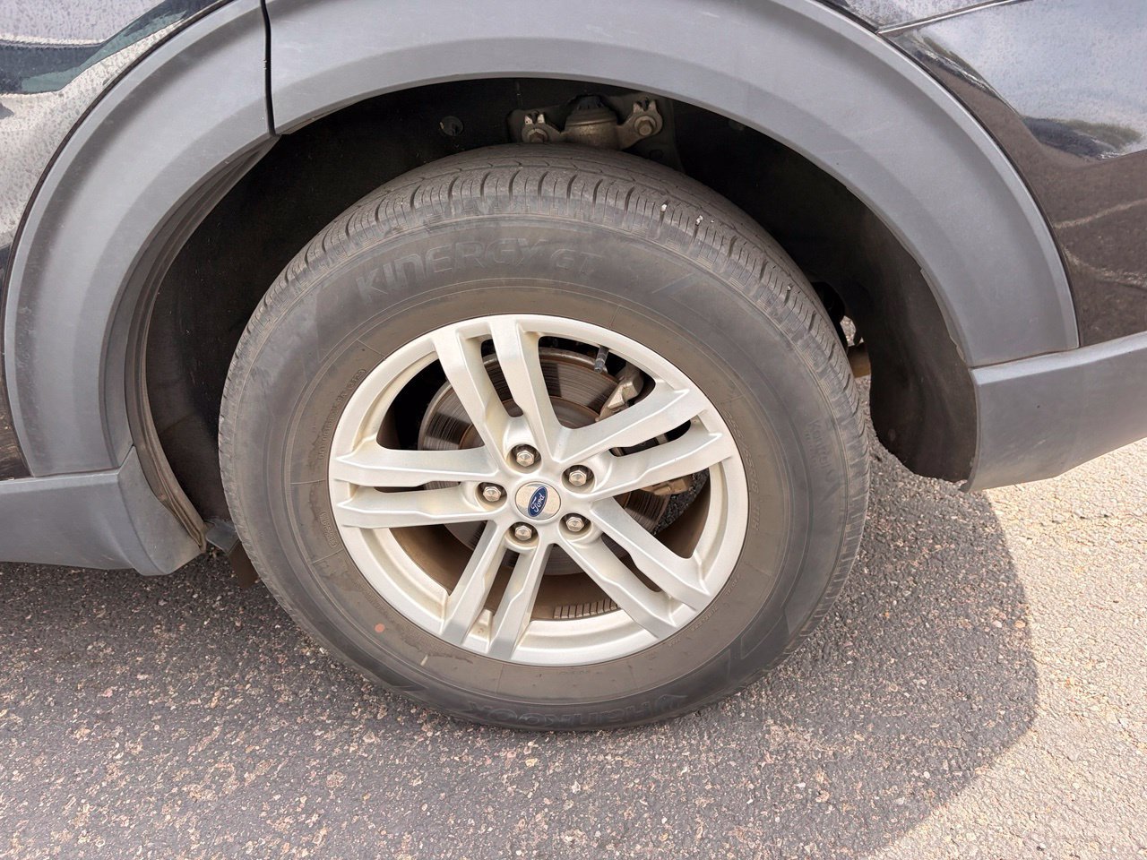 Used 2023 Ford Explorer XLT w/ Equipment Group 202A RWD image 8