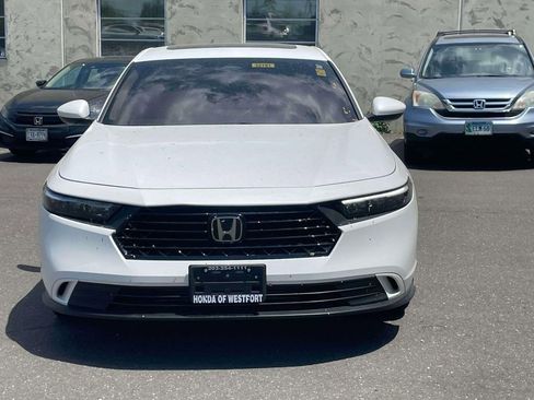 Certified 2023 Honda Accord EX image 2