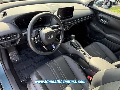 Certified 2025 Honda HR-V EX-L image 23
