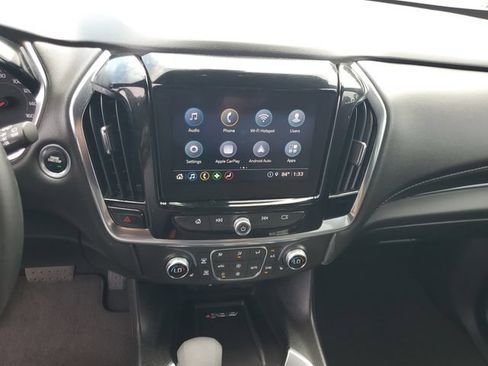 Certified 2024 Chevrolet Traverse LT FWD image 24