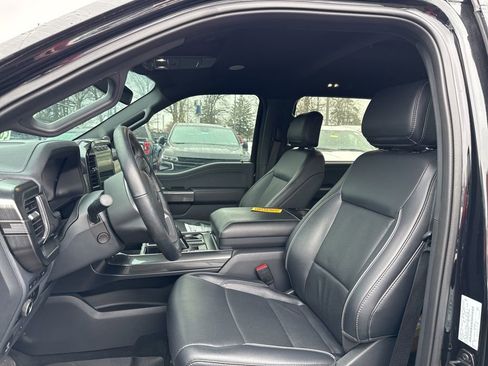 Used 2023 Ford F150 Lariat w/ Equipment Group 502A High image 6