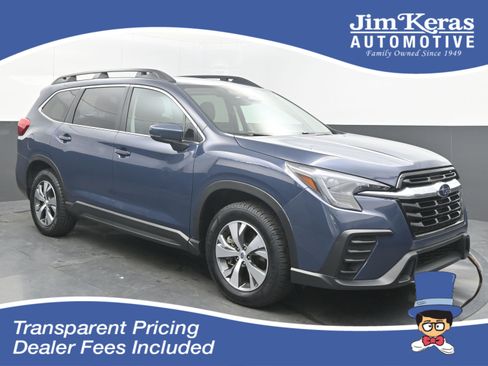 Used 2025 Subaru Ascent Premium AWD/4WD image 1