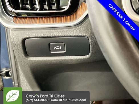 Used 2024 Volvo S60 B5 Plus AWD/4WD image 19