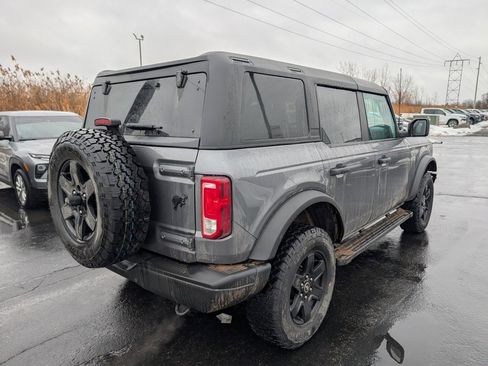 Used 2021 Ford Bronco Black Diamond image 11